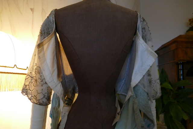 57 antique evening dress Lafferiere 1908