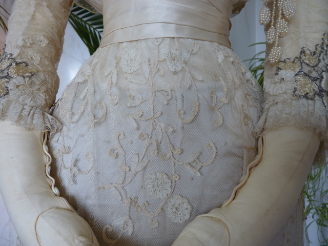 18 antikes Hochzeitskleid 1908