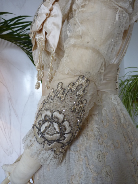 27 antikes Hochzeitskleid 1908