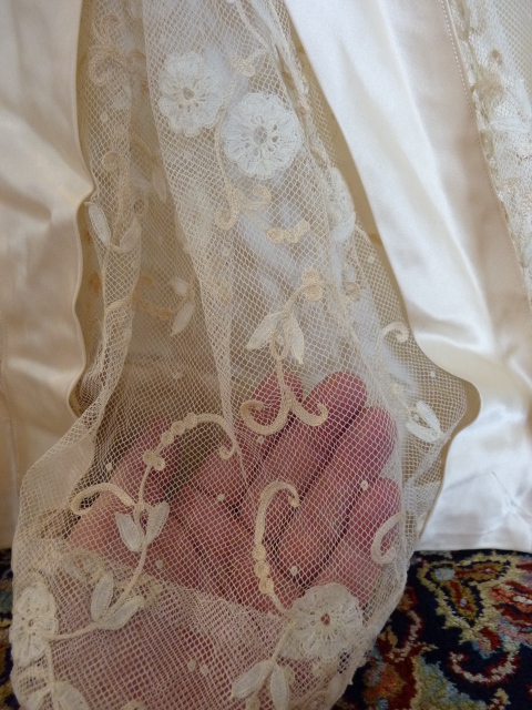 32a antikes Hochzeitskleid 1908
