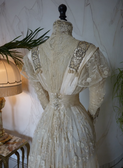 35 antikes Hochzeitskleid 1908
