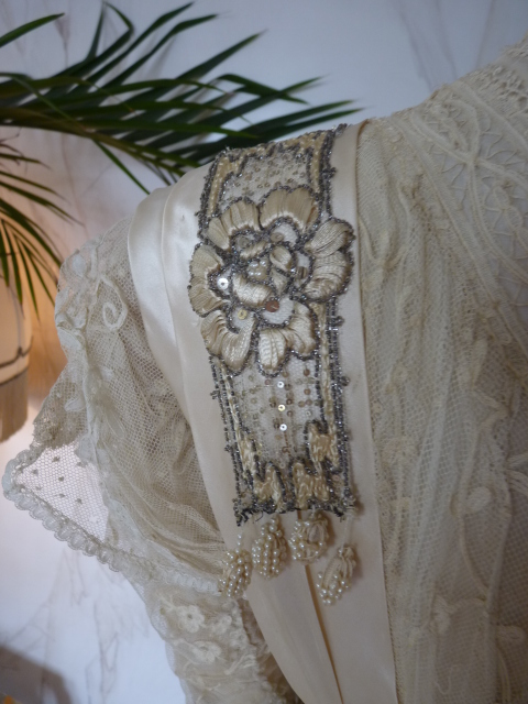 38 antikes Hochzeitskleid 1908