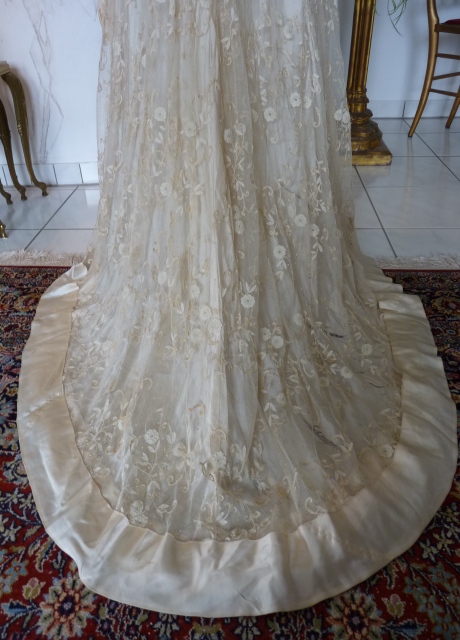 44 antikes Hochzeitskleid 1908