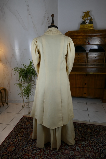 10 antique walking dress 1909