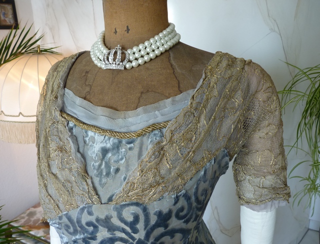 5 antique Ball gown 1909