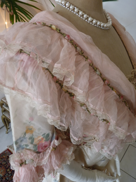 27 antique dress 1909