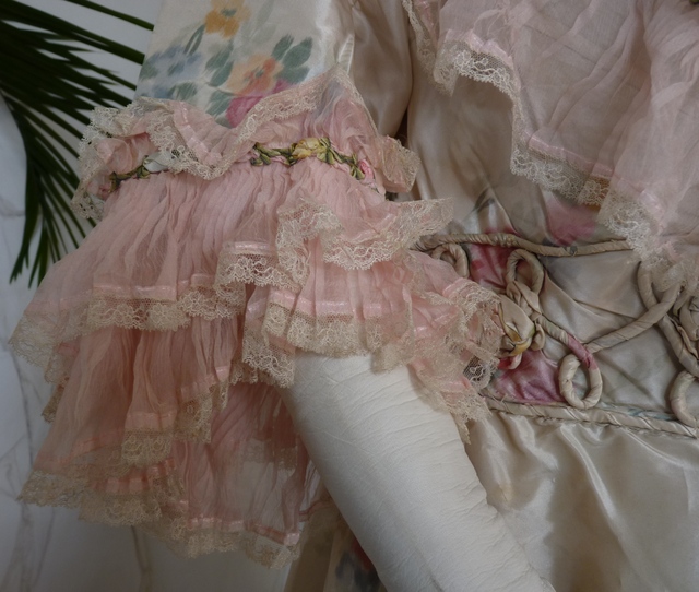 30 antique dress 1909