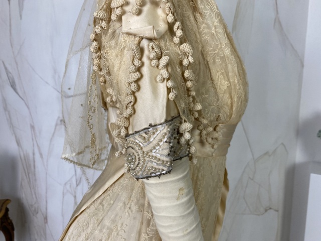 21 antique wedding dress 1910