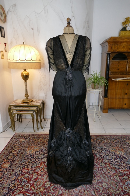 27 antique dinner dress Hamburg 1906