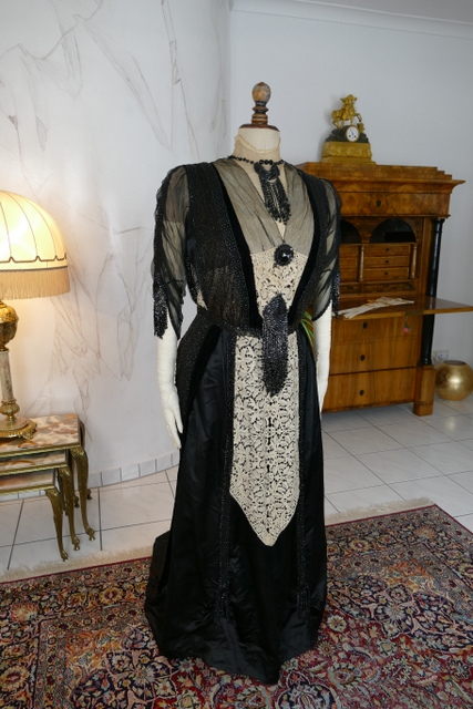 2 antique dinner dress Hamburg 1906