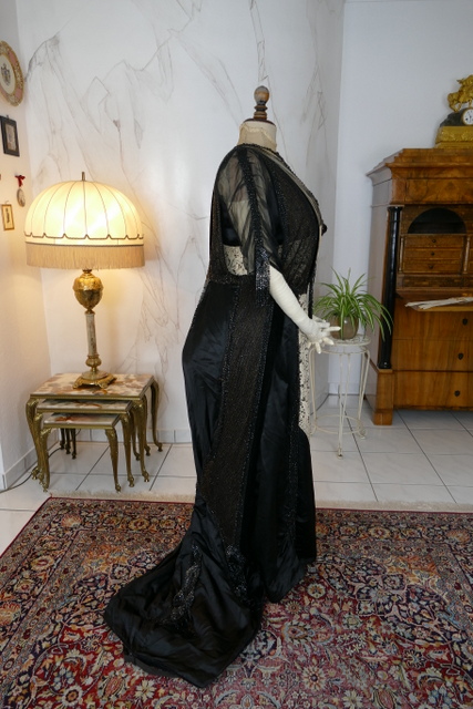 39 antique dinner dress Hamburg 1906