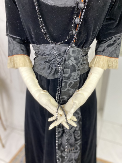 4 antique walking dress 1910