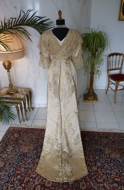 31 antikes Abendkleid Worth 1910