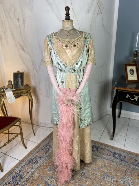 2 antique reception gown.1912