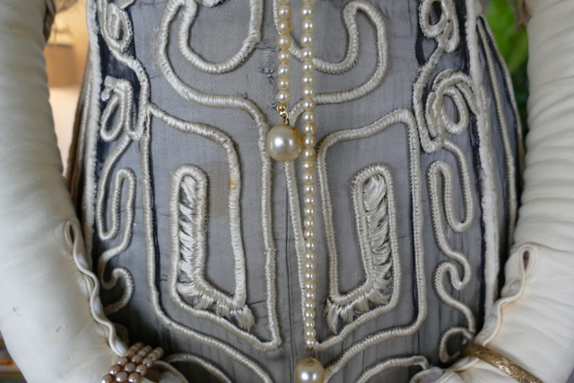 8 antique evening gown 1912