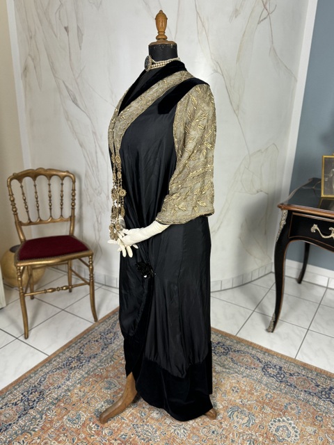 11 antique evening coat 1912