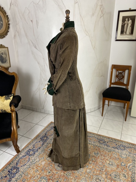 15 antique walking dress 1912