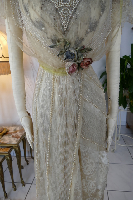 17 antique evening dress Altmann 2012