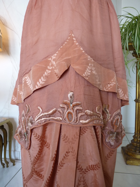10 antique evening gown 1912