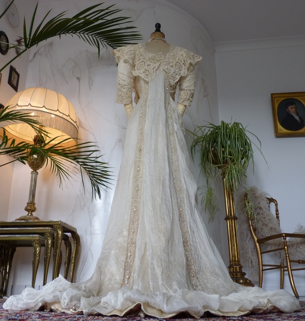 27 antique bridal gown