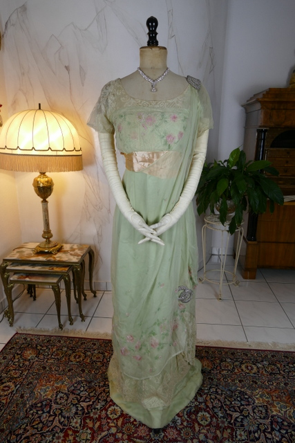 20 antique Jeanne Halle dress 1912