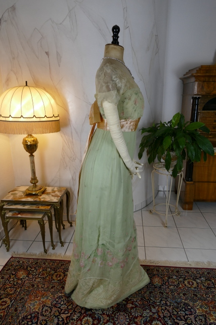 38 antique Jeanne Halle dress 1912