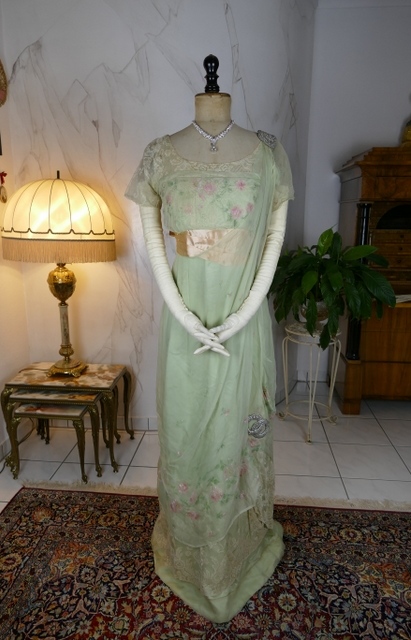antique Jeanne Halle dress 1912