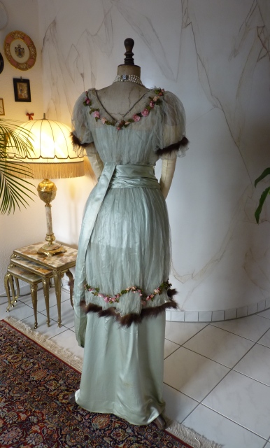 30 antikes Abendkleid 1912