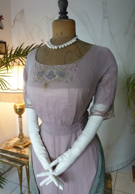3 antique dress 1912