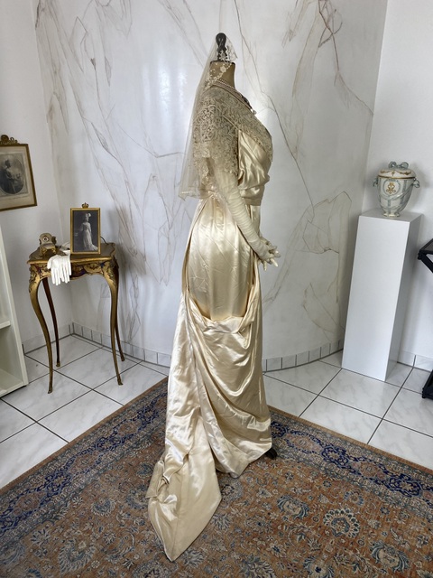 16 antikes Hochzeitskleid 1913