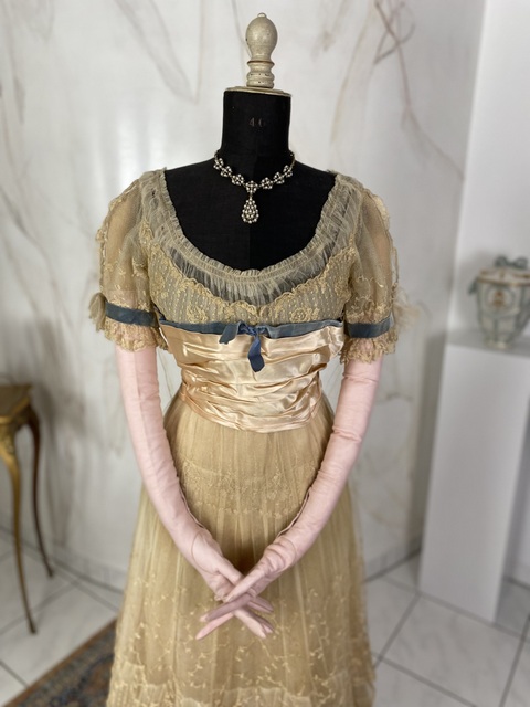 2 antique summer dress 1913