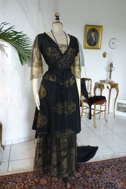 18 antique evening dress 1913