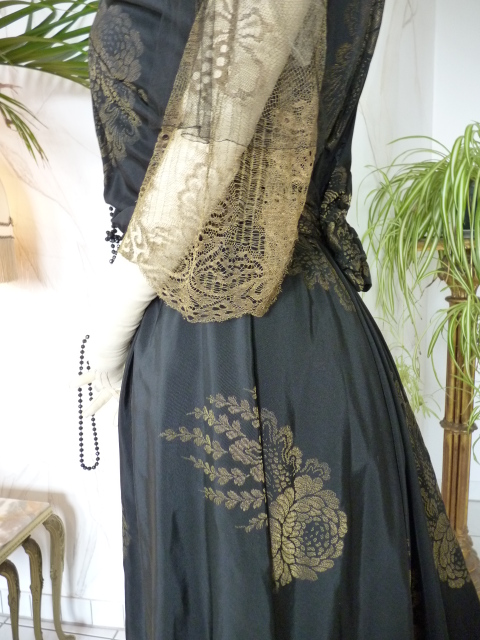 26 antique evening dress 1913