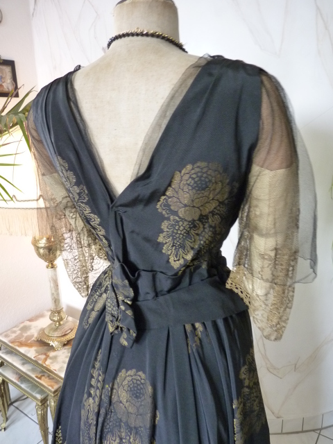 32 antikes Abendkleid 1913