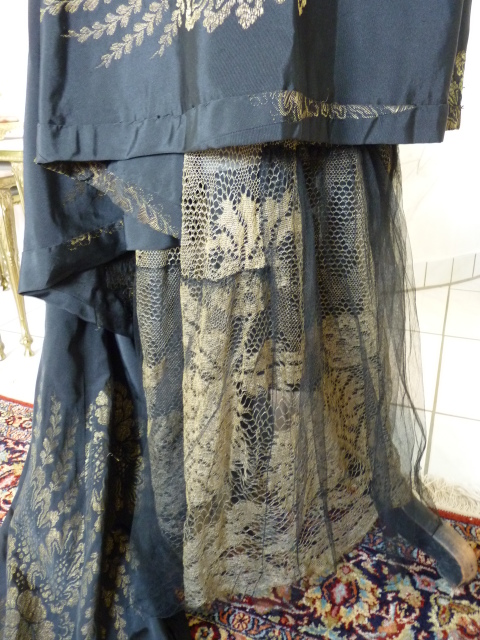 45 antikes Abendkleid 1913