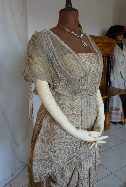 23 antique Maurice Mayer gown 1913