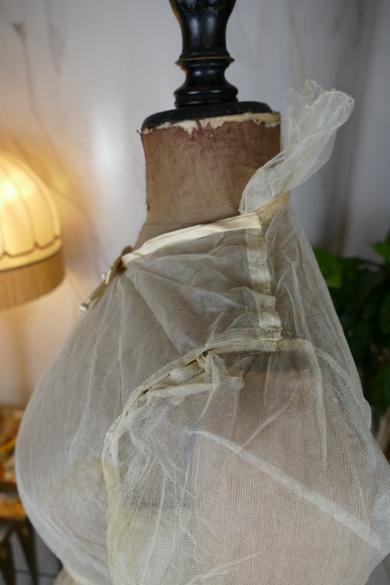 209 antique wedding dress 1915