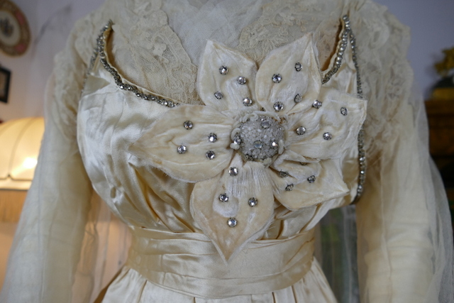8 antique wedding dress 1915
