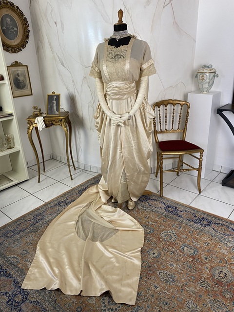 42 antique LUCILE wedding dress 1915