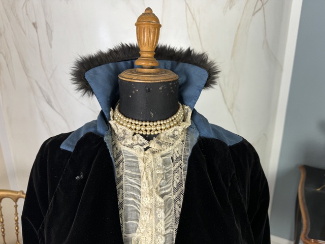 1 antique velvet coat 1915