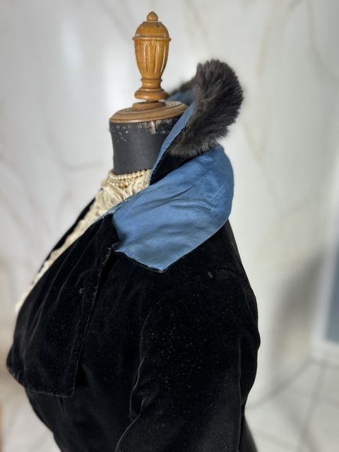 14 antique velvet coat 1915