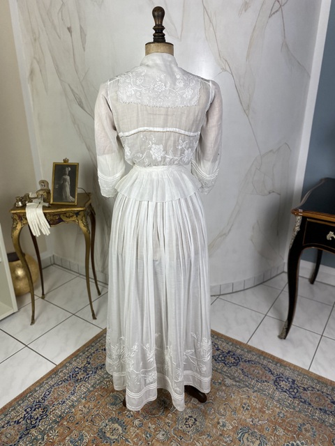 11 antique dress 1915