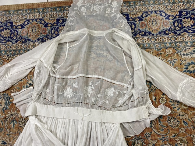 20 antique dress 1915