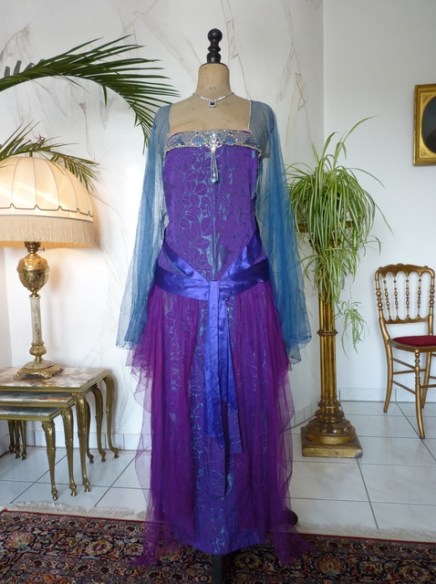 antique dress 1907