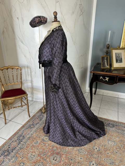 21 Downton Abbey dress Maggie Smith