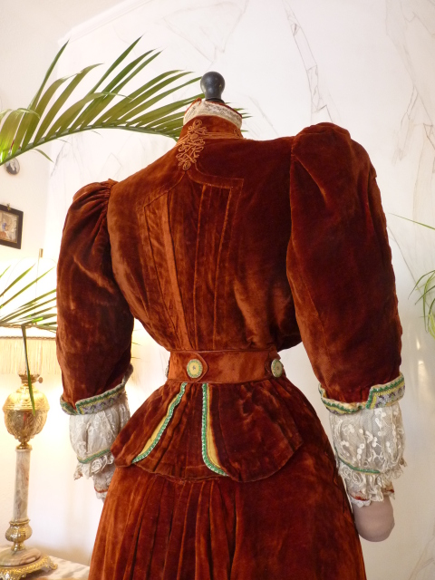 48a antique gown