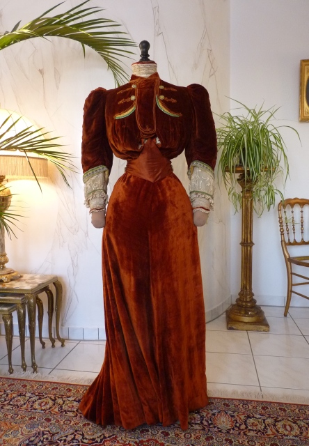 51 antique gown