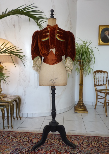 8 antique walking jacket