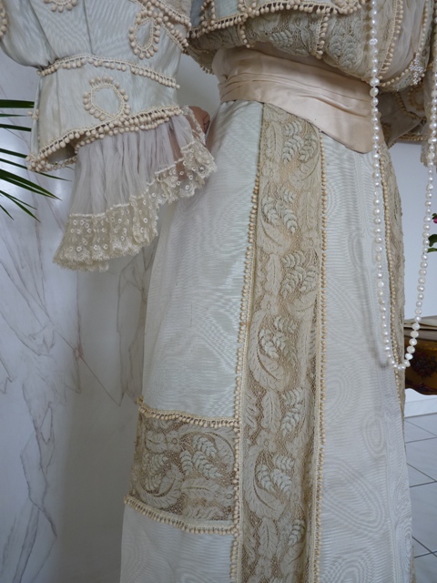 5 Kleid 1900