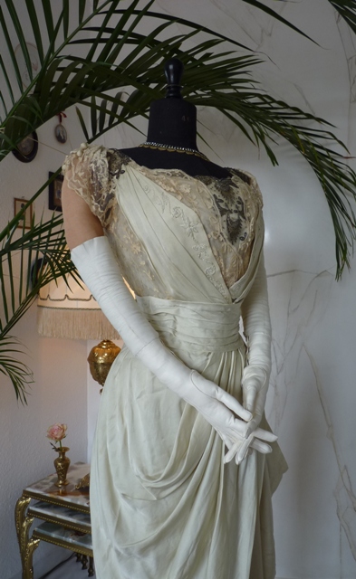 Art Noveau Dress, Art Nouveau Gown, antique gown, antique dress, Dress 1910, gown 1912, antique evening gown, antique evening dress, abito antico